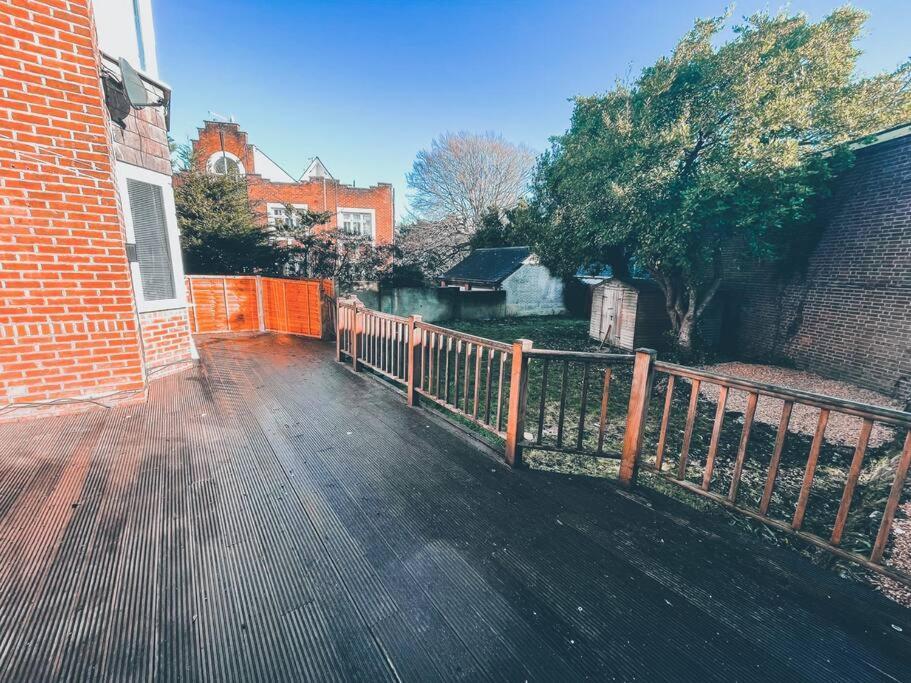 Modern 3 ground floor Parking&Garden Lejlighed Bournemouth Eksteriør billede